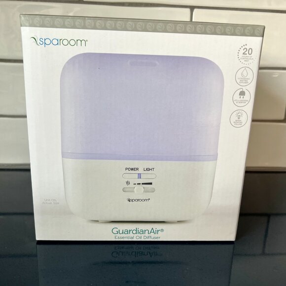 Spa-room GuardianAir Color Changing Essential Oil Diffuser/Mister/Humidifier - Picture 4 of 9